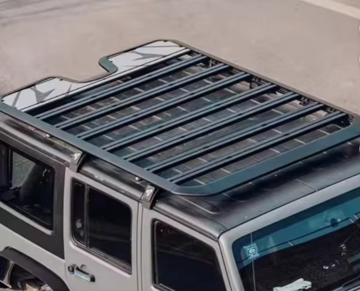 Tank 300 Tent Roof Rack: Eleva - Outdoor Adventure Experiences incelemesi ve fiyatı