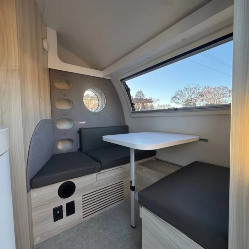 Custom Camper Van Travel Trail - Outdoor Adventure Vehicles incelemesi ve fiyatı